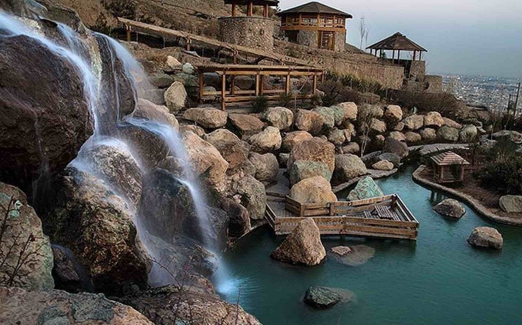 آبشار تهران